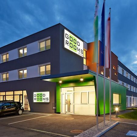 Good Rooms Gmbh Guntramsdorf Eksteriør billede