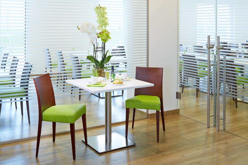 Good Rooms Gmbh Guntramsdorf Eksteriør billede